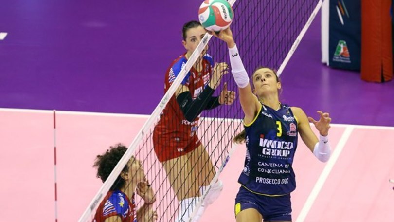 Volley: A1 Femminile, Bechis lascia l'Imoco