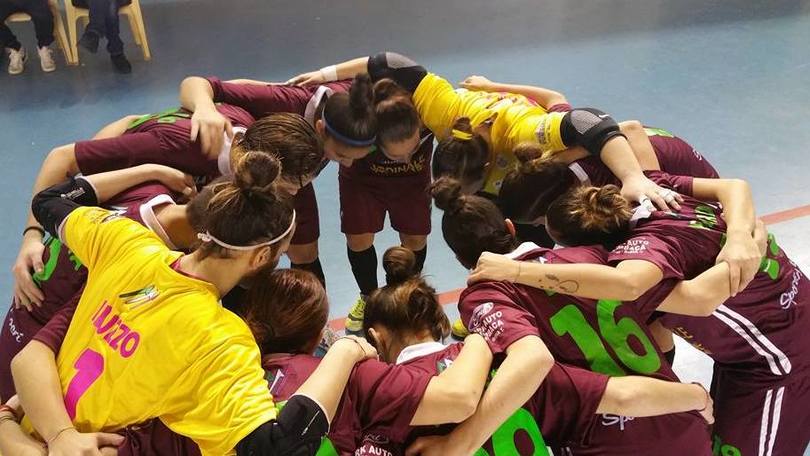 Locri, le ragazze dello Sporting vogliono giocare