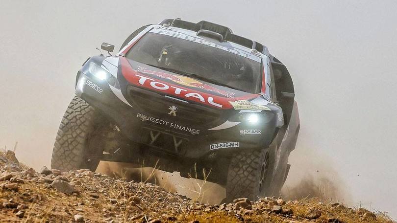 Dakar 2016, il Leone Peugeot sogna col poker d'assi