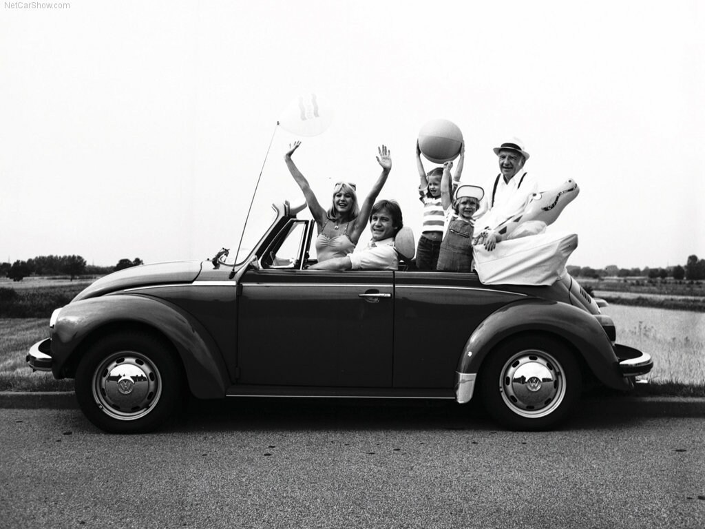Maggiolino, 70 anni di mito Volkswagen Beetle