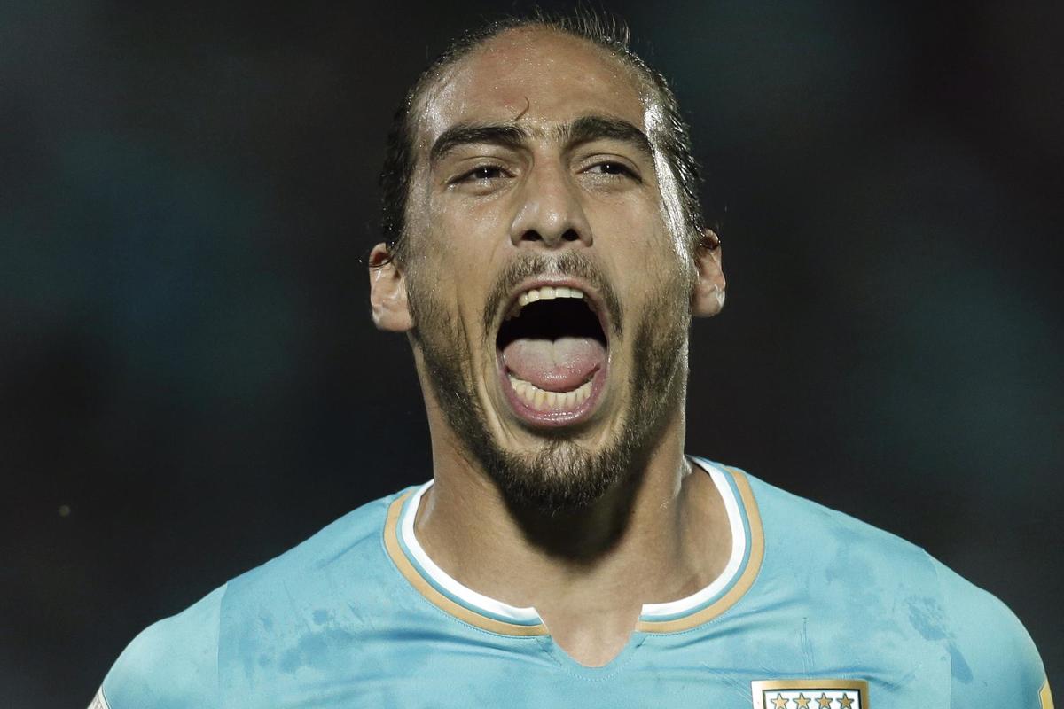 Calciomercato, Caceres: «Spero di giocare in una grande squadra»
