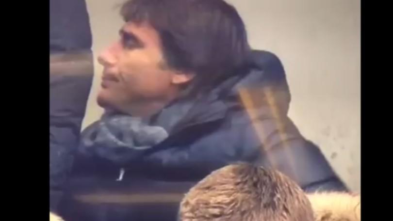 Balotelli entra in campo, Conte lascia lo stadio