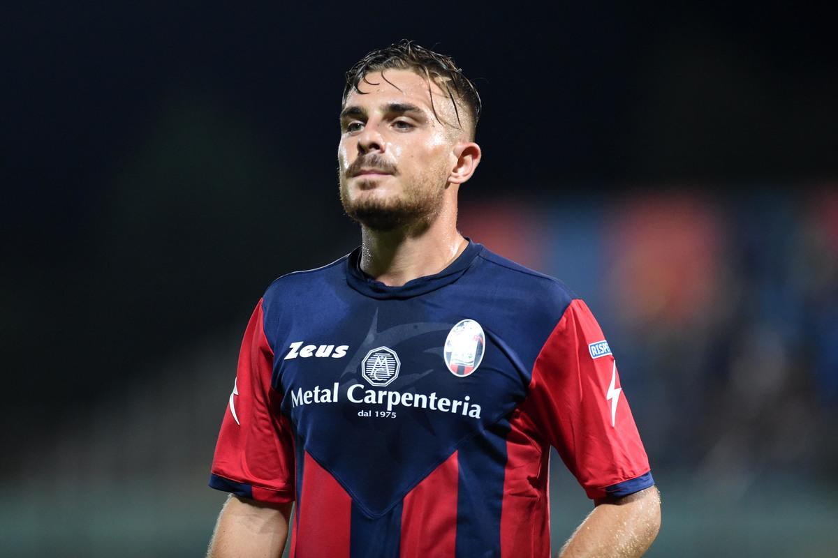 Calciomercato Sampdoria, preso Capezzi: resta un anno a Crotone