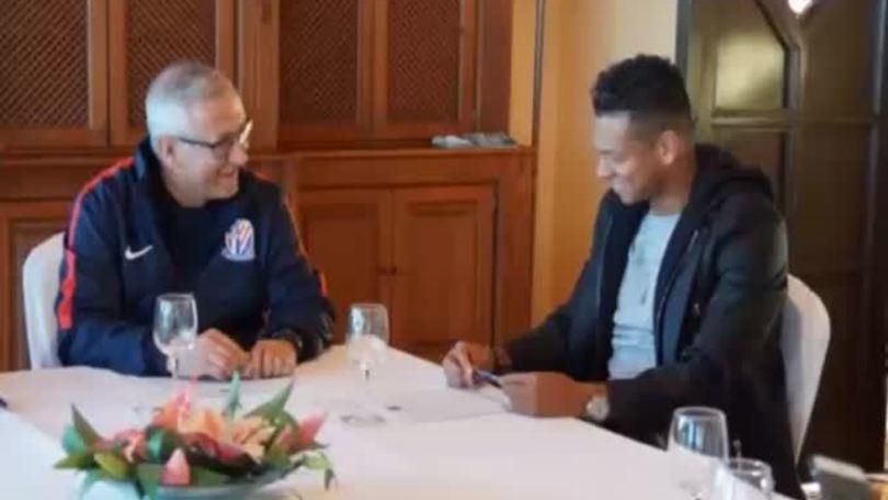 Ufficiale, Guarin allo Shanghai Shenhua