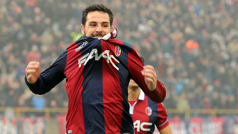 Serie A, Bologna in campo: Destro si scalda