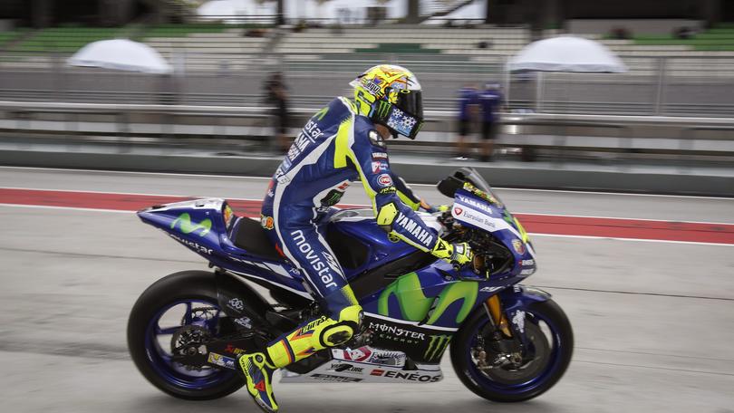 MotoGp: Valentino Rossi insegue Lorenzo nell'ultima giornata di test