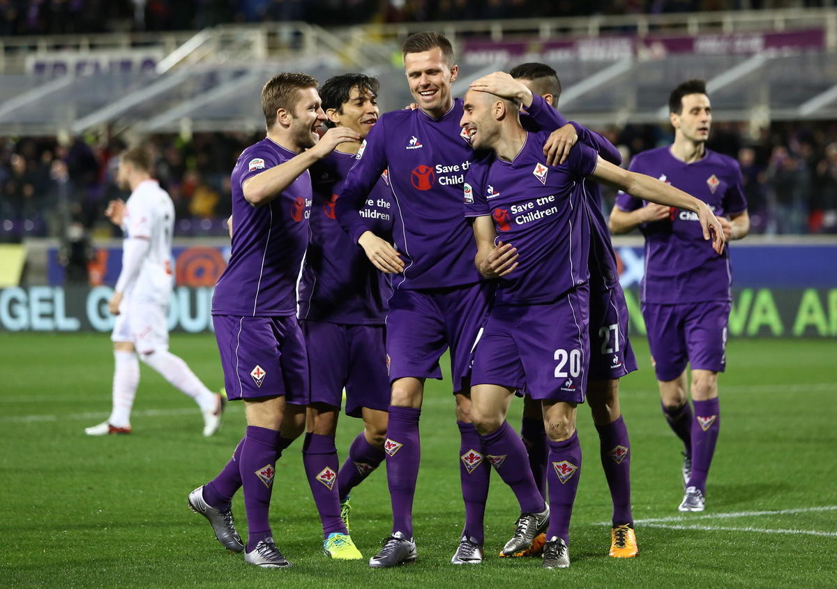 Serie A, Fiorentina-Carpi 2-1: Zarate magia last-minute