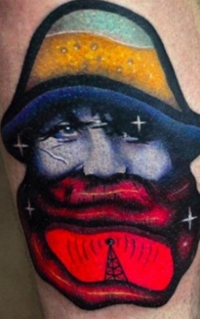 <p>Il tatuaggio entra nel paniere Istat, lo strumento che calcola l'inflazione sulla base dei beni più amati dagli italiani. Quella per i tattoo è una passione da sempre condivisa da moltissimi calciatori, come il brasiliano del Napoli</p>

