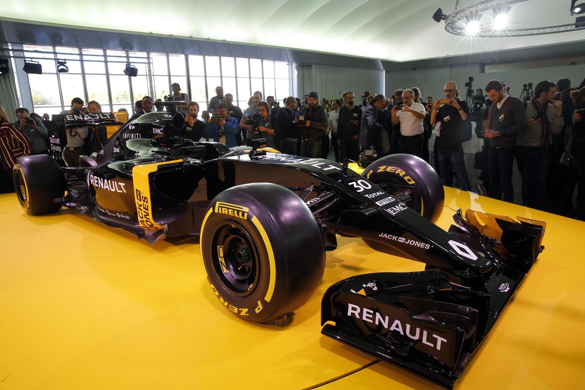 F1 Renault, Taffin: «Raggiungeremo la Mercedes nel 2017»