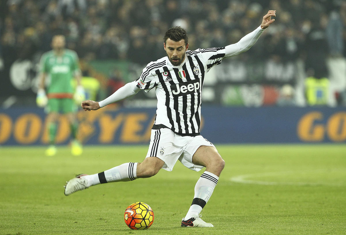 Juventus-Napoli, la sfida scudetto ruolo per ruolo: Barzagli o Albiol?