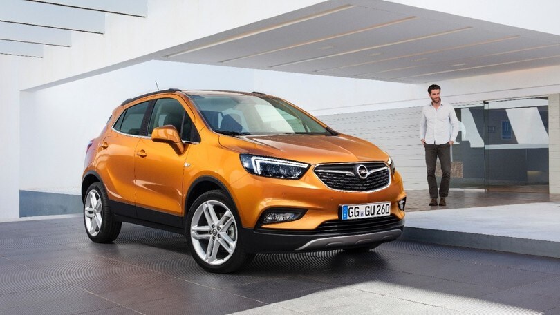 Opel Mokka X, le immagini in anteprima, Salone di Ginevra 2016
