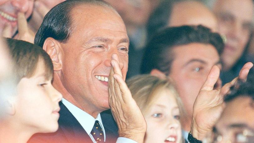 Berlusconi 30: «Non si parla mai del mio Milan, eppure sono 18 anni che faccio le formazioni...»