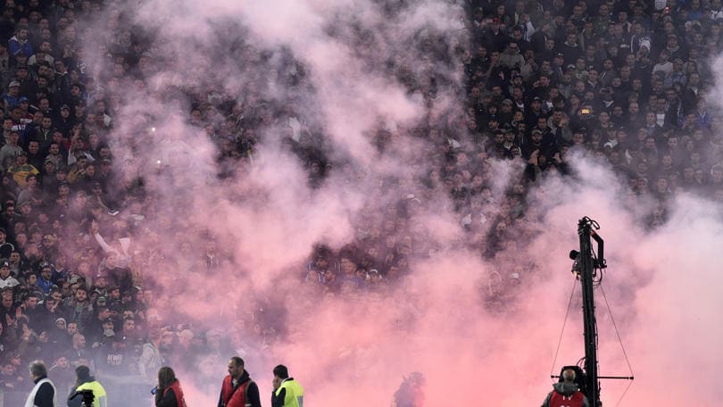 Serie B: daspo di 8 anni per tifoso del Cagliari