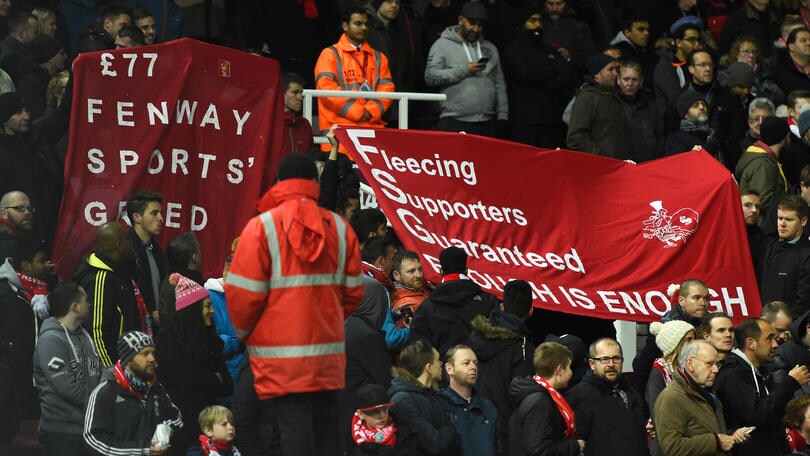 Premier League: il prezzo dei biglietti non cambia, scuse ai tifosi del Liverpool