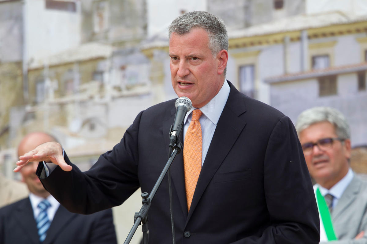New York, il sindaco De Blasio: «Juve-Napoli? Forza azzurri!»