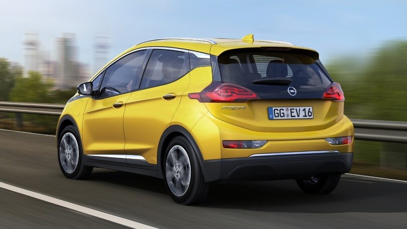 Opel Ampera-e, nel 2017 la monovolume elettrica