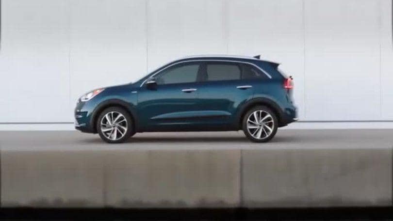 Kia Niro, il SUV ibrido svelato a Chicago