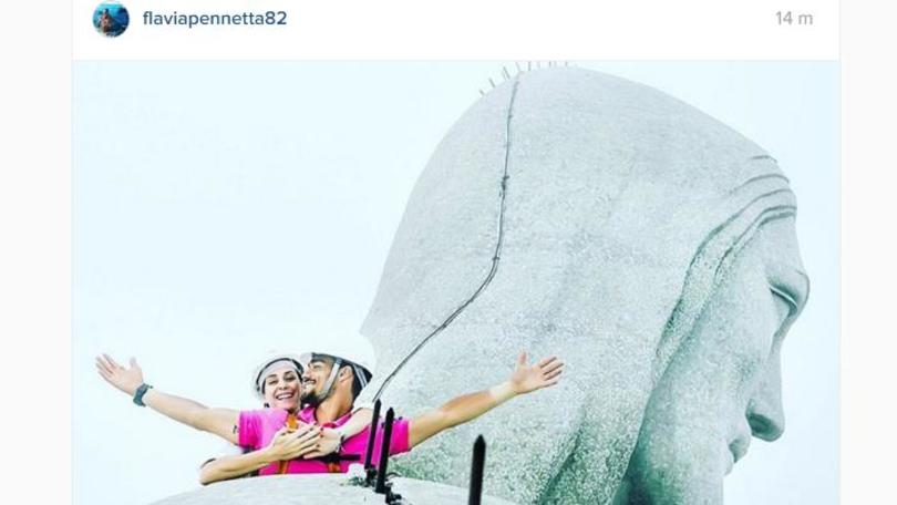 Pennetta e Fognini, San Valentino sul Cristo Redentore di Rio