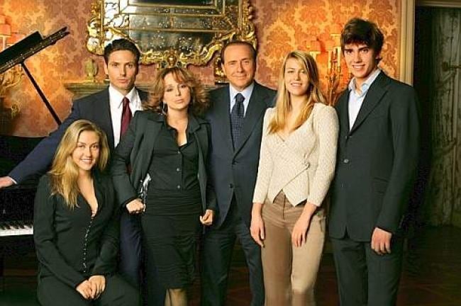 Milan, sorridi: pioggia d’oro su Berlusconi e figli, 90 milioni di euro!