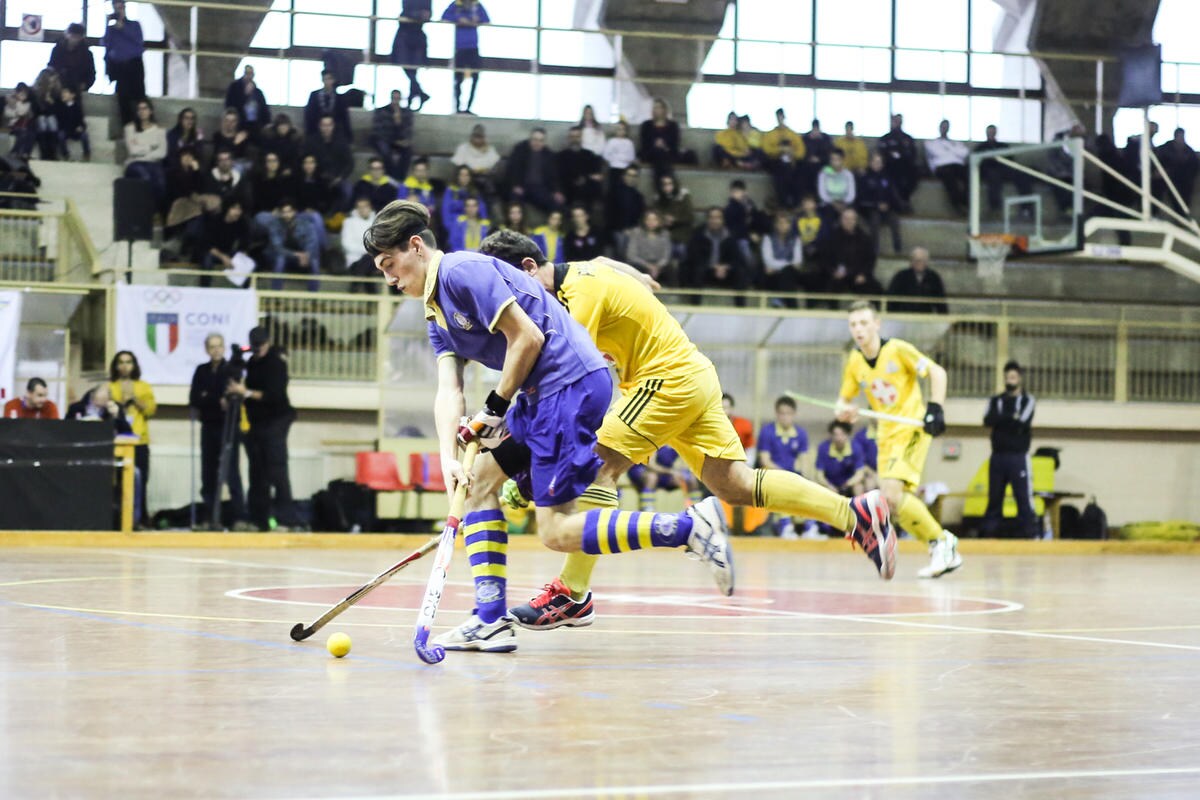 Hockey Indoor. Velocità tra corsa e strategia