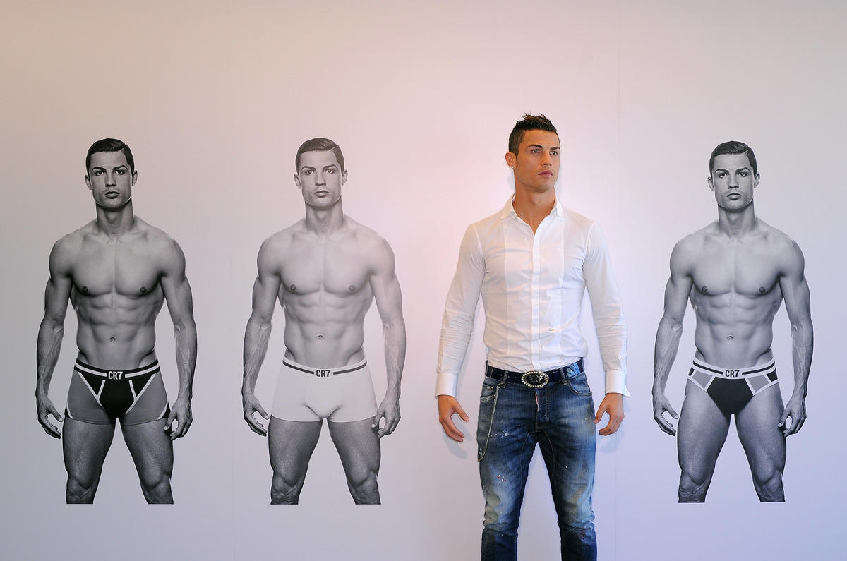 Addio al metrosexual, è arrivato lo "spornosexual"
