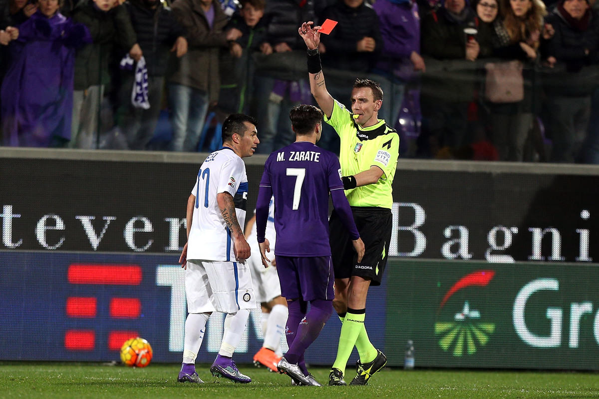 Serie A Fiorentina, Zarate sulla squalifica: «Non ci posso credere»