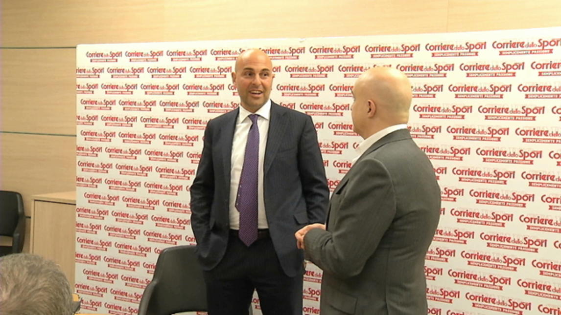 Giulini porta il Cagliari al Corriere dello Sport: Backstage.