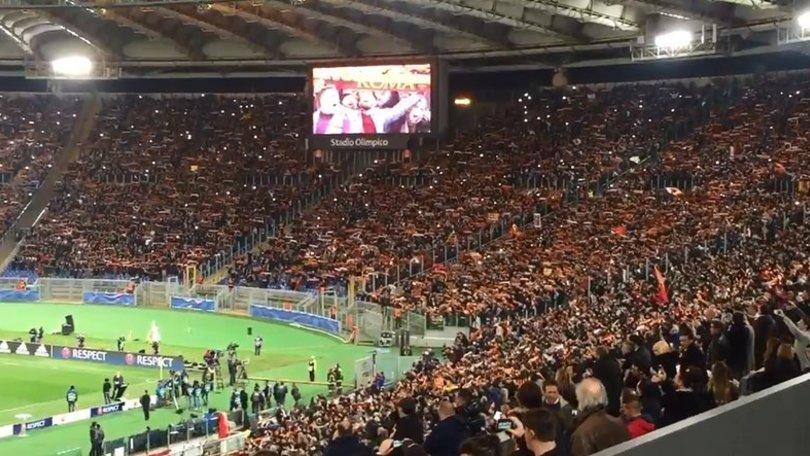 Roma-Real Madrid, l'urlo della Curva Sud