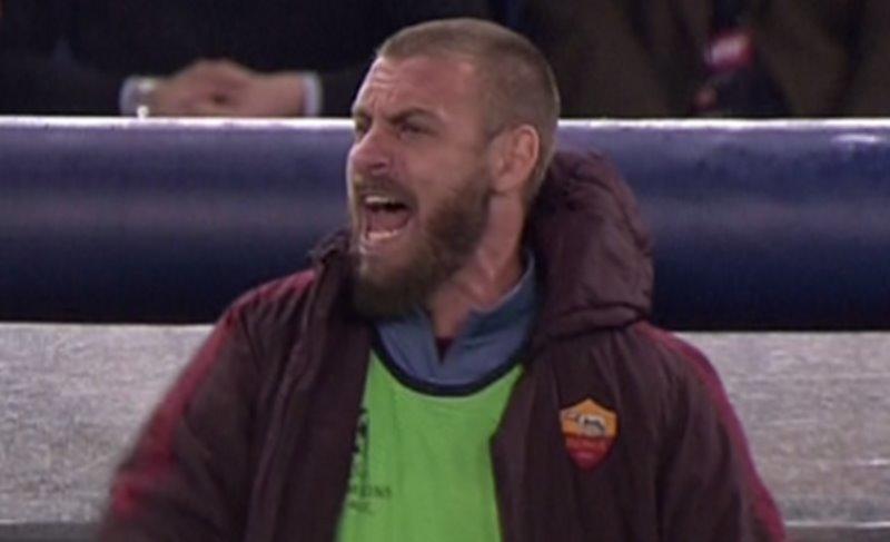 Fuorigioco non fischiato al Real Madrid, De Rossi si infuria