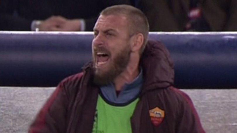 Fuorigioco non fischiato al Real Madrid, De Rossi si infuria
