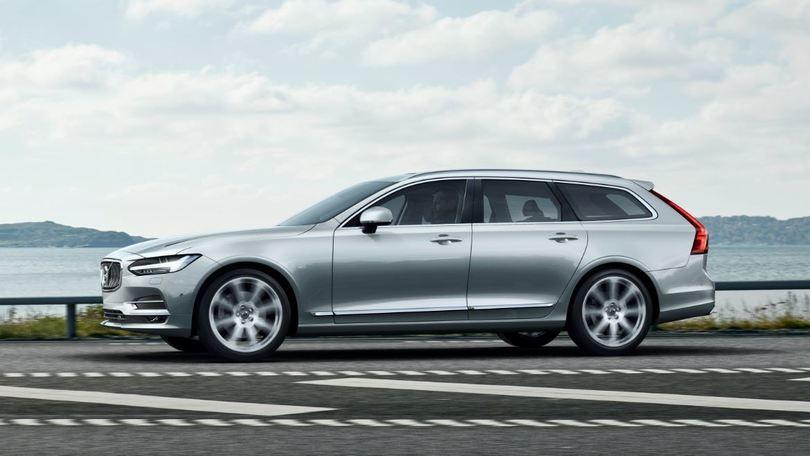 Nuova Volvo V90, lusso familiare