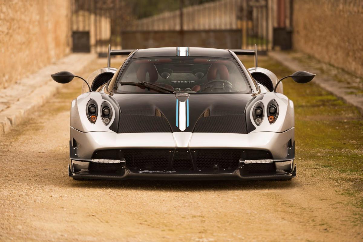 Pagani Huayra BC, nuova hypercar da 750 cv
