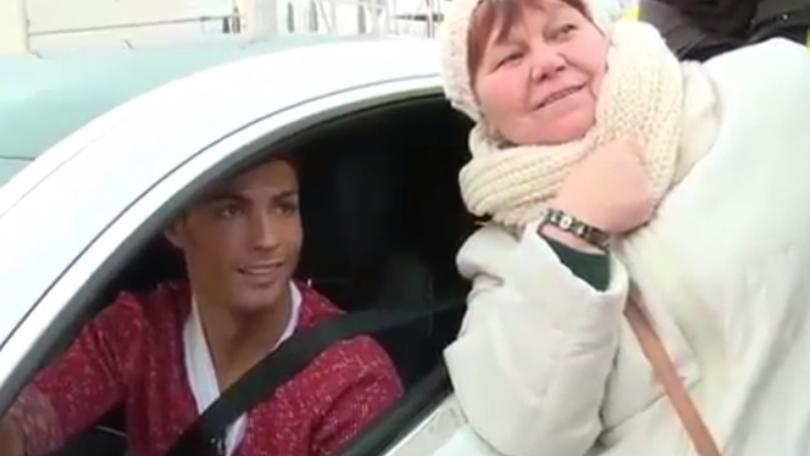 Cr7: «Signora, veloce con questa foto!»