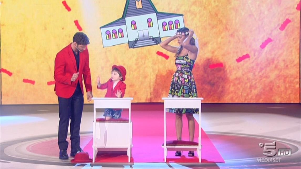 Belen Rodriguez e Stefano De Martino insieme a Pequenos Gigantes