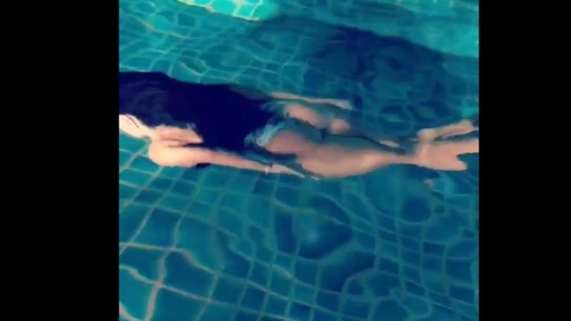 C'è una sirena in acqua, la riconoscete?