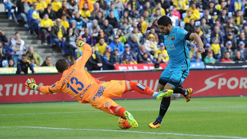 Barcellona, che sofferenza con il Las Palmas: ci pensano Suarez e Neymar