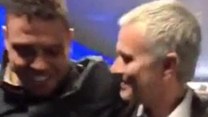 L'abbraccio tra Ronaldo e Mourinho a San Siro