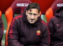 Roma, state con Totti o con Spalletti?