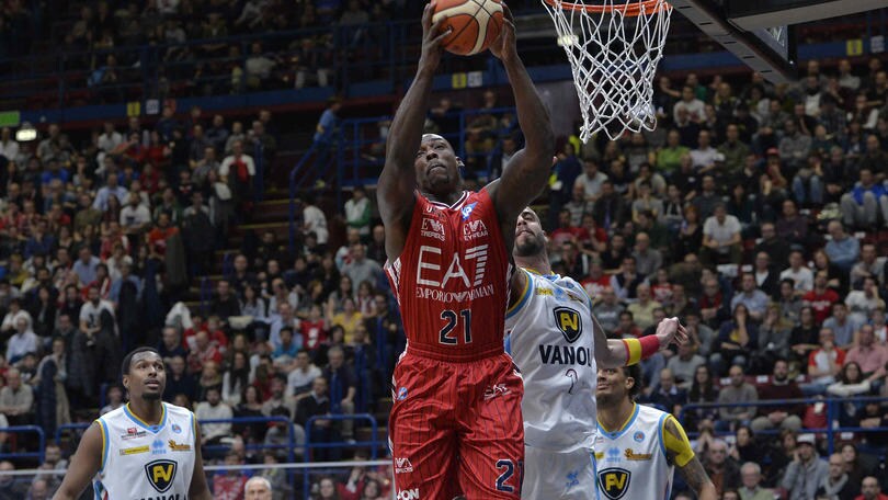 Final Eight, Milano domina e va in finale