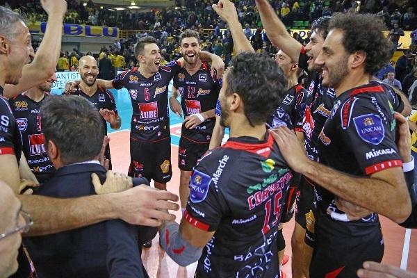 Volley: Superlega, La Lube espugna Modena ed è sola in testa