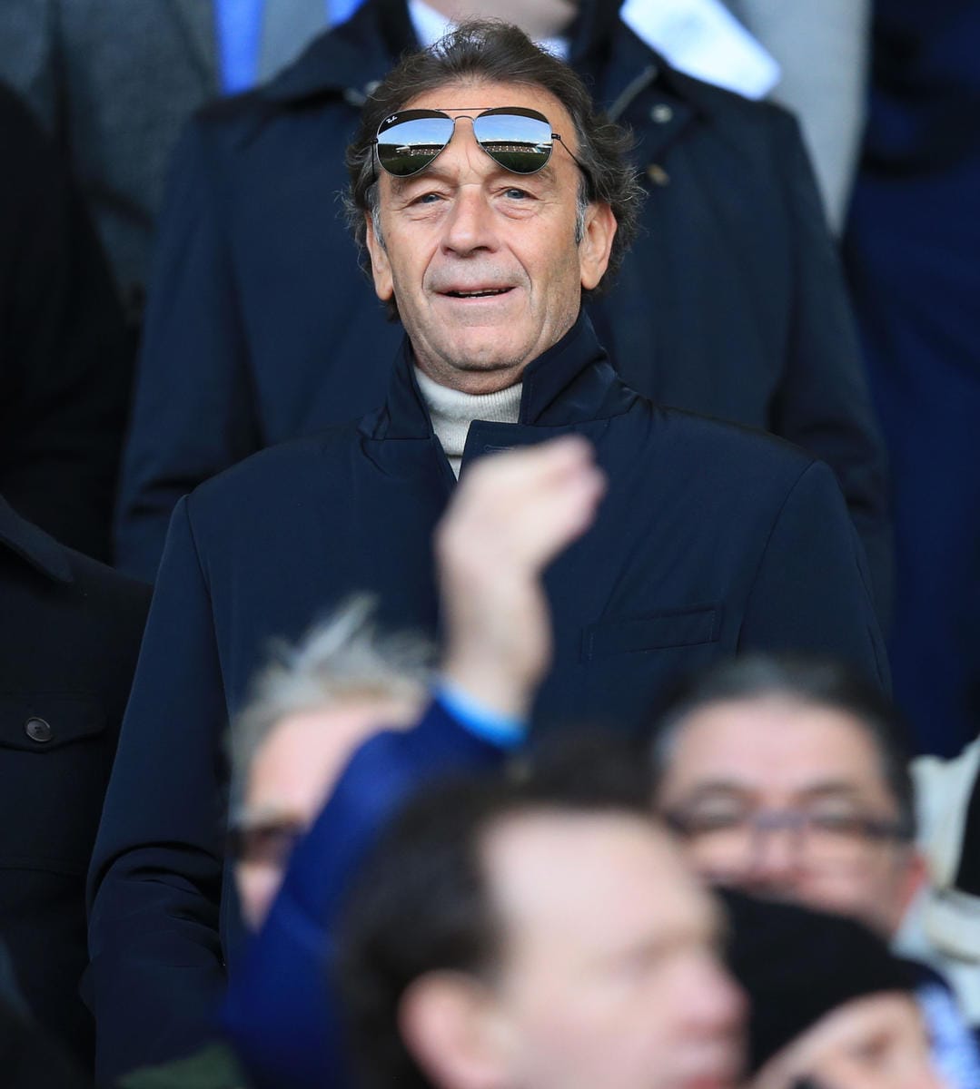 Leeds, bufera su Cellino: «Pagato dal club per elogiare il presidente su Facebook»