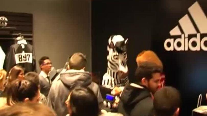 Le mascotte di Juventus e Bayern insieme a Torino