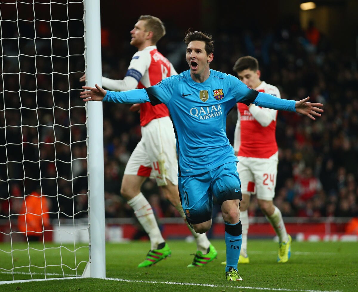 Champions League, Arsenal-Barcellona 0-2: doppio Messi, qualificazione blindata