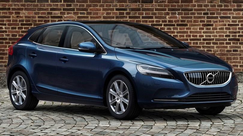 Nuove Volvo V40, piccole ammiraglie al Salone di Ginevra