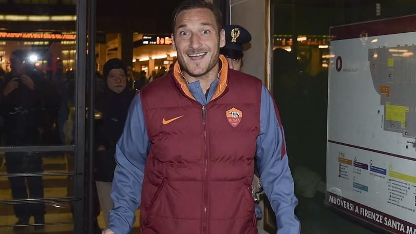 Roma, giallorossi in trasferta a Empoli: c'è anche Totti