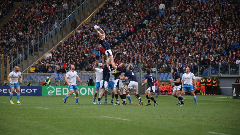 Sei Nazioni, la spinta dell'Olimpico non basta: la Scozia manda ko l'Italrugby