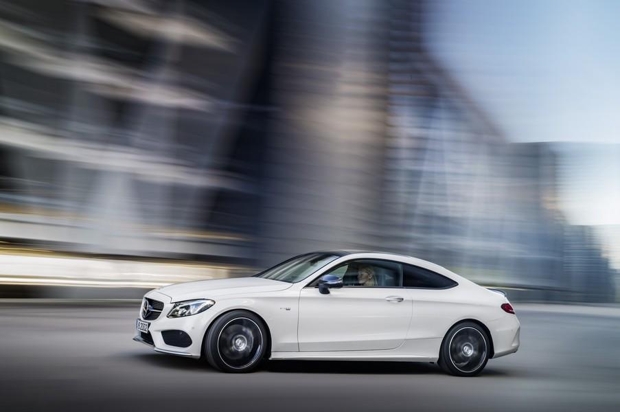Nuova Mercedes-AMG C 43 4Matic Coupé