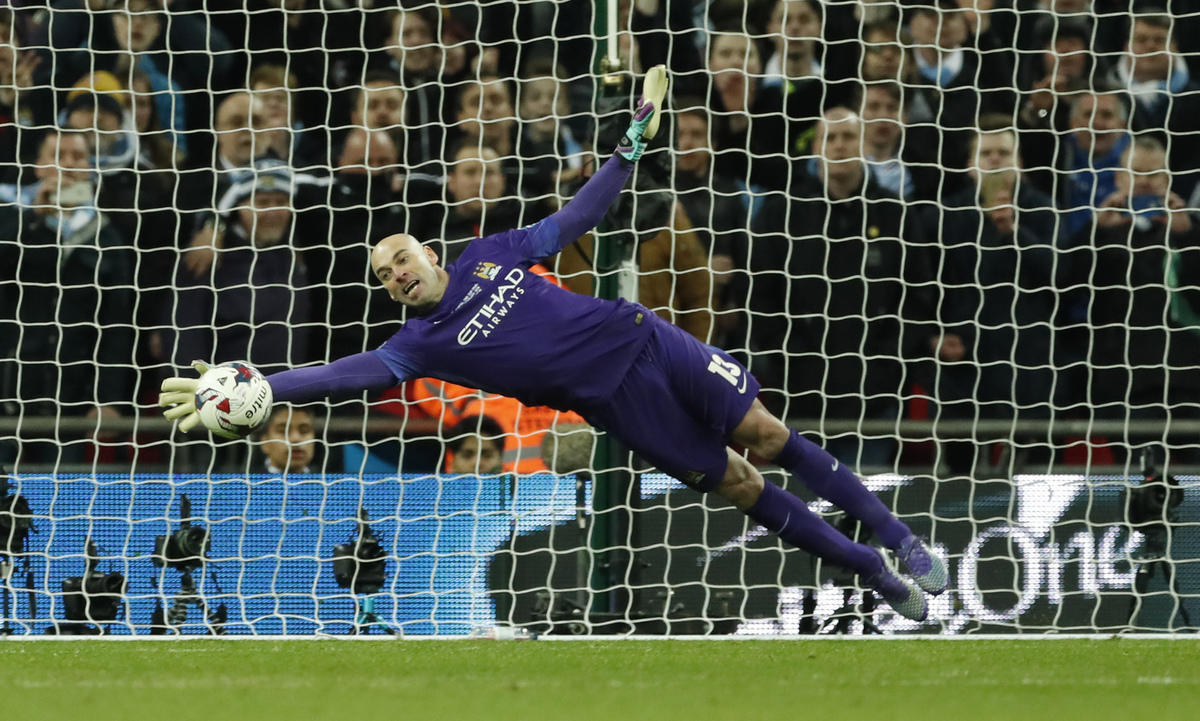 Capital One Cup, trionfo Manchester City ai rigori. Caballero eroe contro il Liverpool