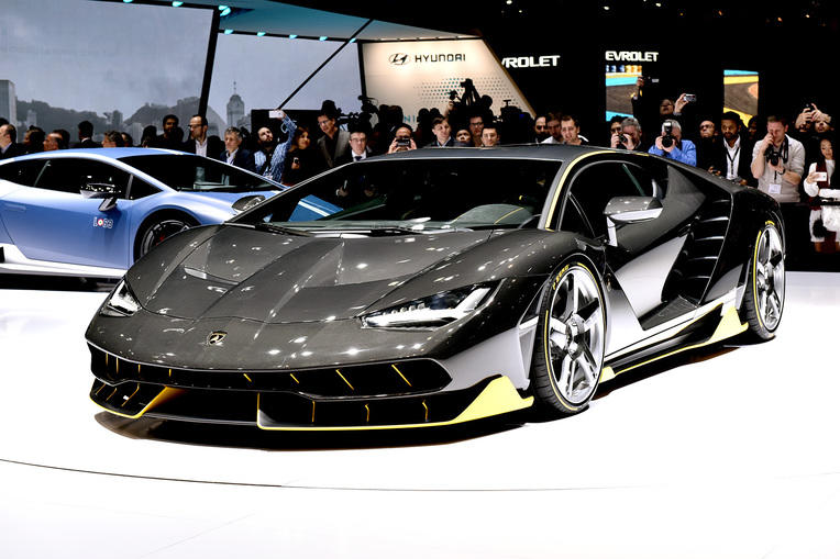 Nuova Lamborghini Centenario, 770 cv a 2 milioni di euro