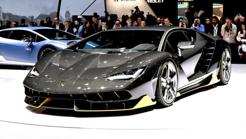 Nuova Lamborghini Centenario, Salone di Ginevra 2016